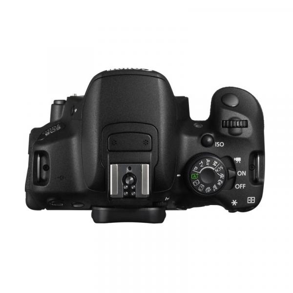 DSLR Camera Canon 700D