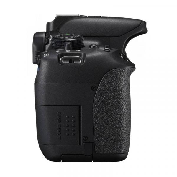 DSLR Camera Canon 700D