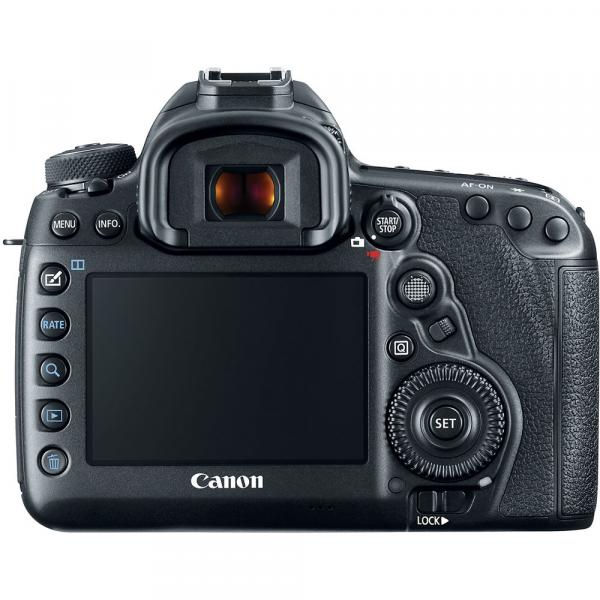 DSLR CameraCanon 5D Mark IV